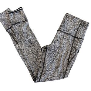 Lululemon Rush Hour Tight
Running Luon Spray Jacquard White Black